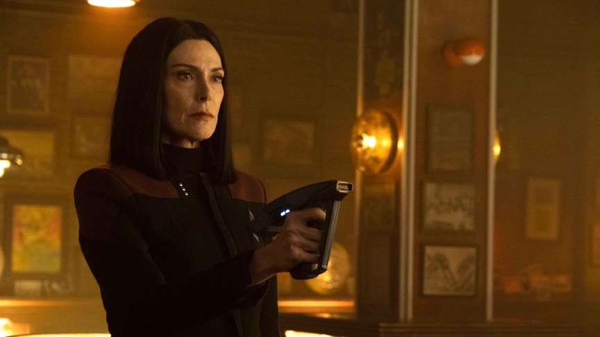 Michelle Forbes as Ro Laren in "Imposters" Episode 305, Star Trek: Picard on Paramount+. Photo Credit: Trae Patton/ Paramount+. ©2021 Viacom, International Inc. All Rights Reserved.