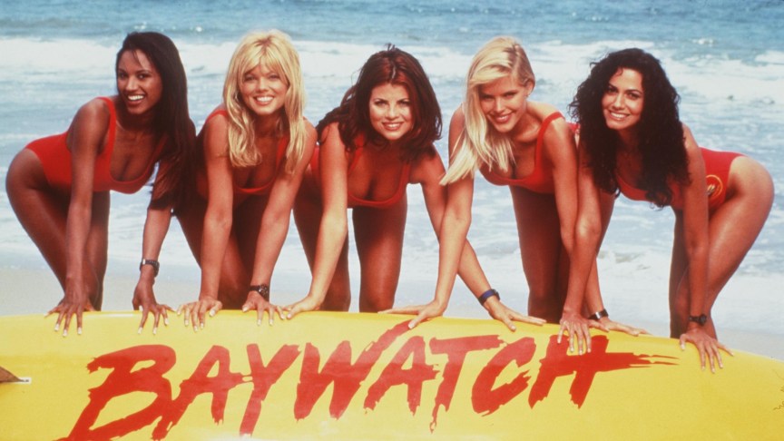 : Traci Bingham, Donna D'Errico, Yasmine Bleeth, Gena Lee Nolin And Nancy Valen pose on the set of Baywatch