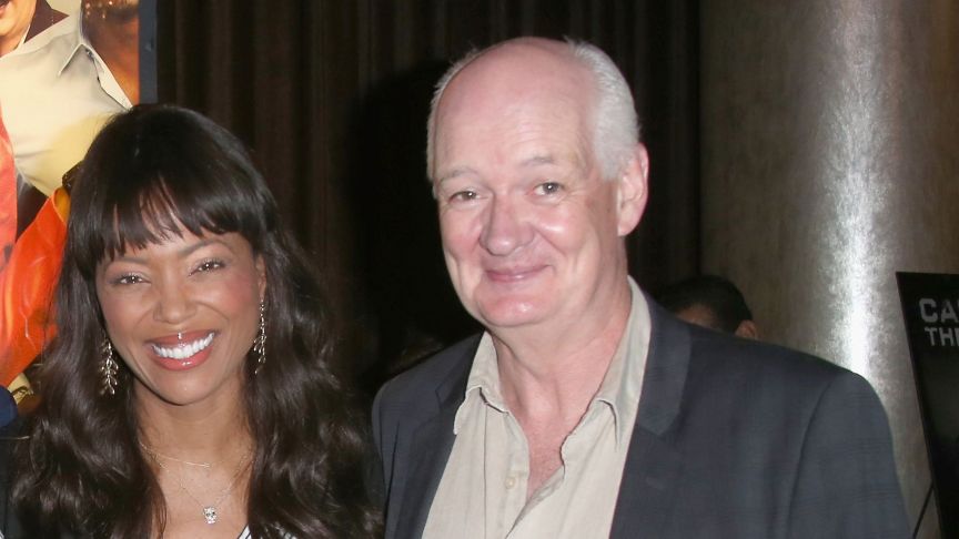 Aisha Tyler and Colin Mochrie