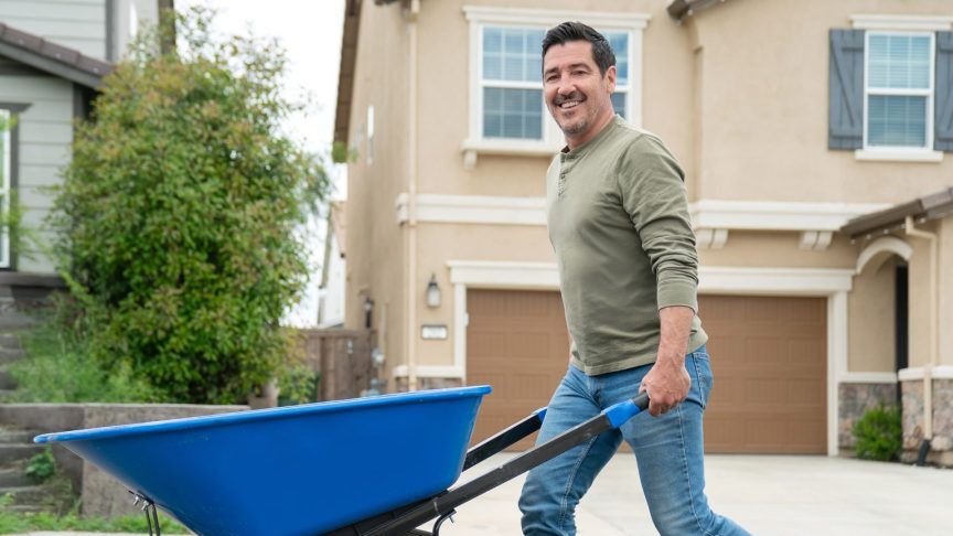 jonathan knight crashers