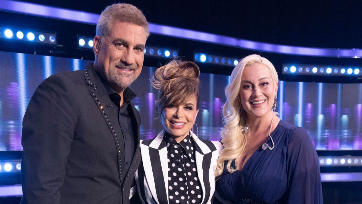 Taylor Hicks, Paula Abdul, and Kellie Pickler