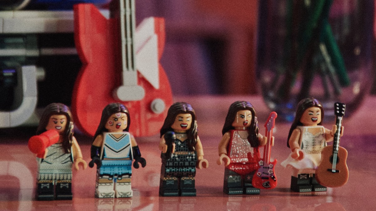 Five LEGO versions of Olivia Rodrigo