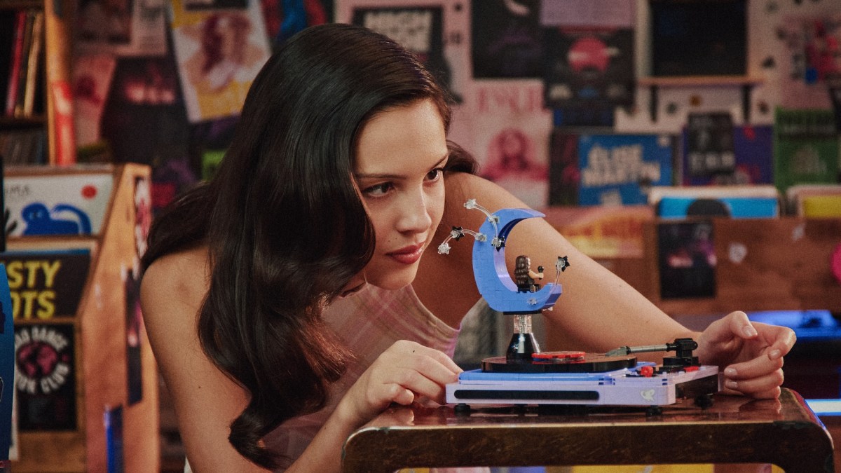 Olivia Rodrigo with LEGO