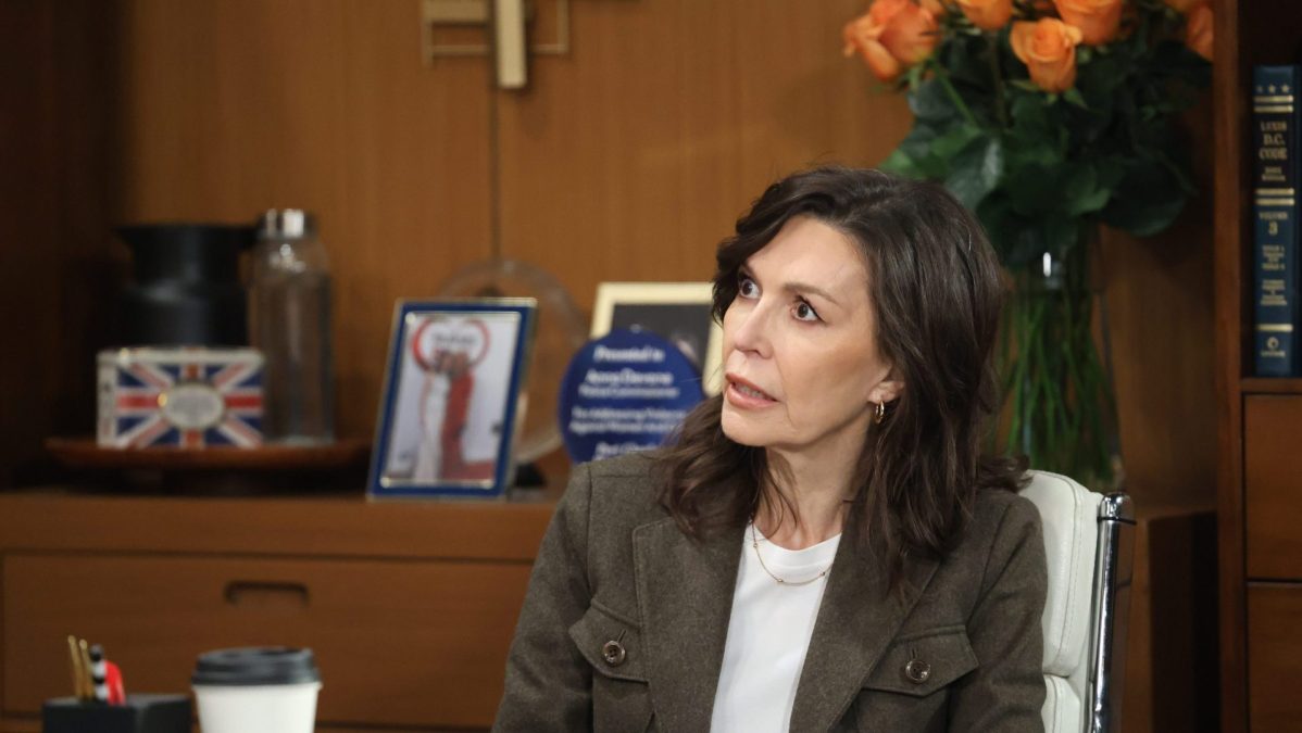 Finola Hughes as Anna in General Hospital