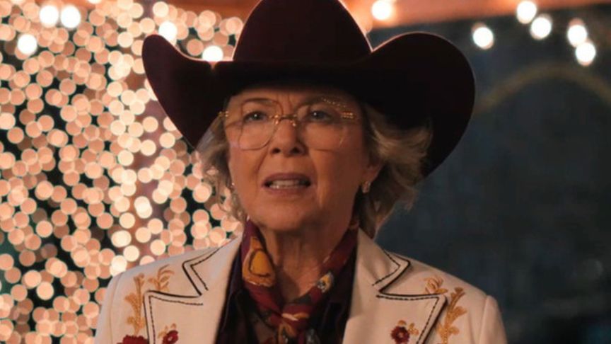 Annette Bening on Dutton Ranch