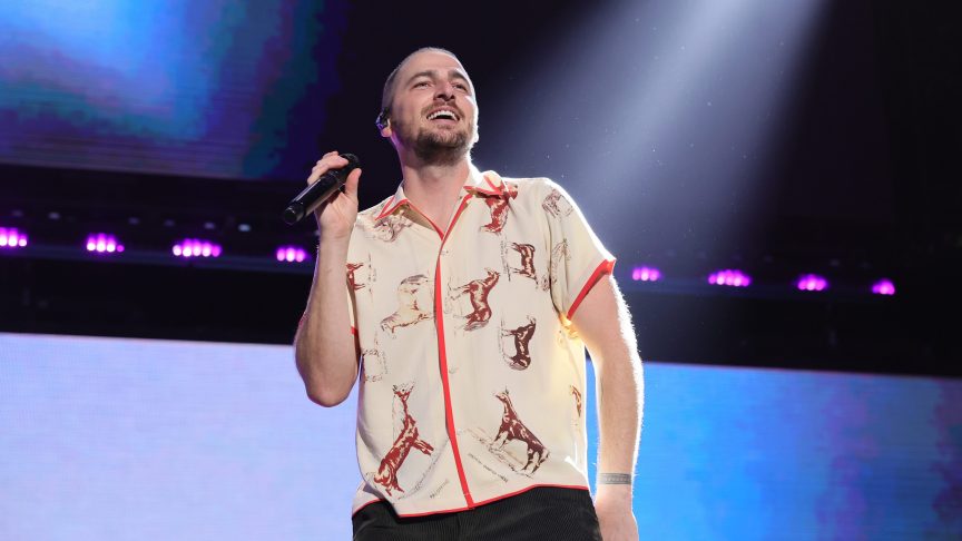 Kendall Schmidt on stage at Madison Square Garden.