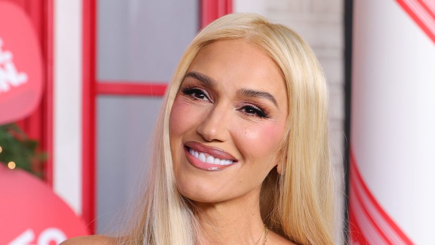 Gwen Stefani smiling