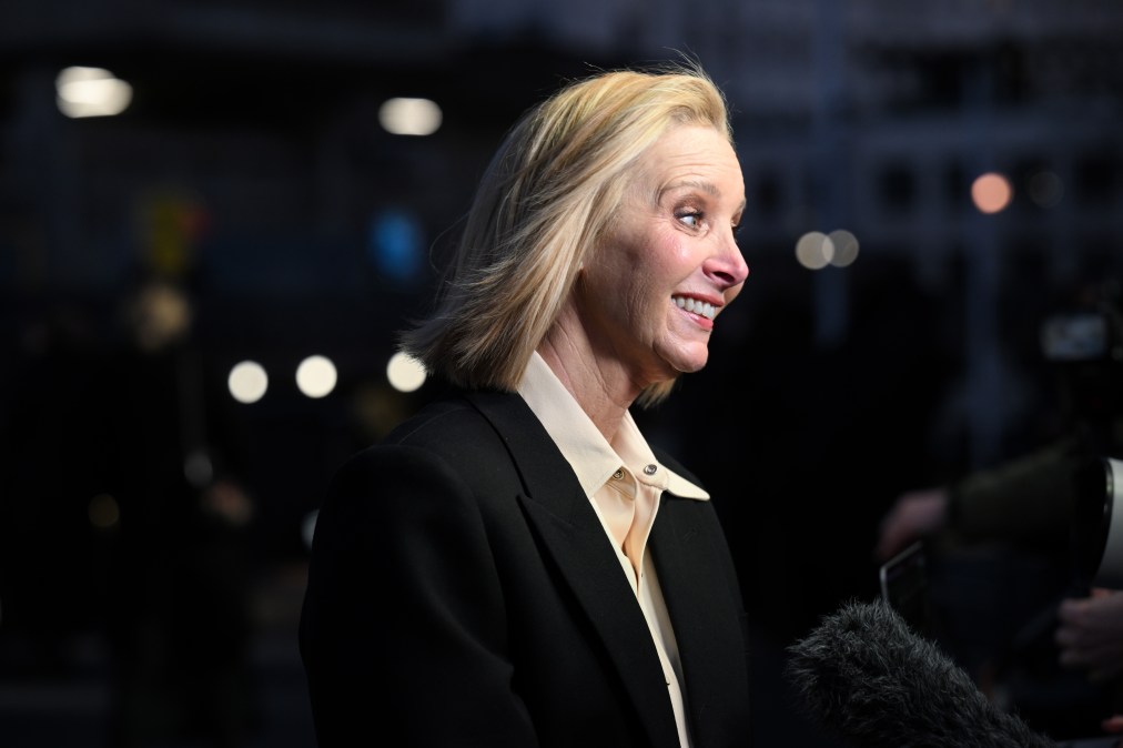Lisa Kudrow.