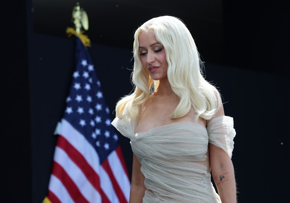 Christina Aguilera.