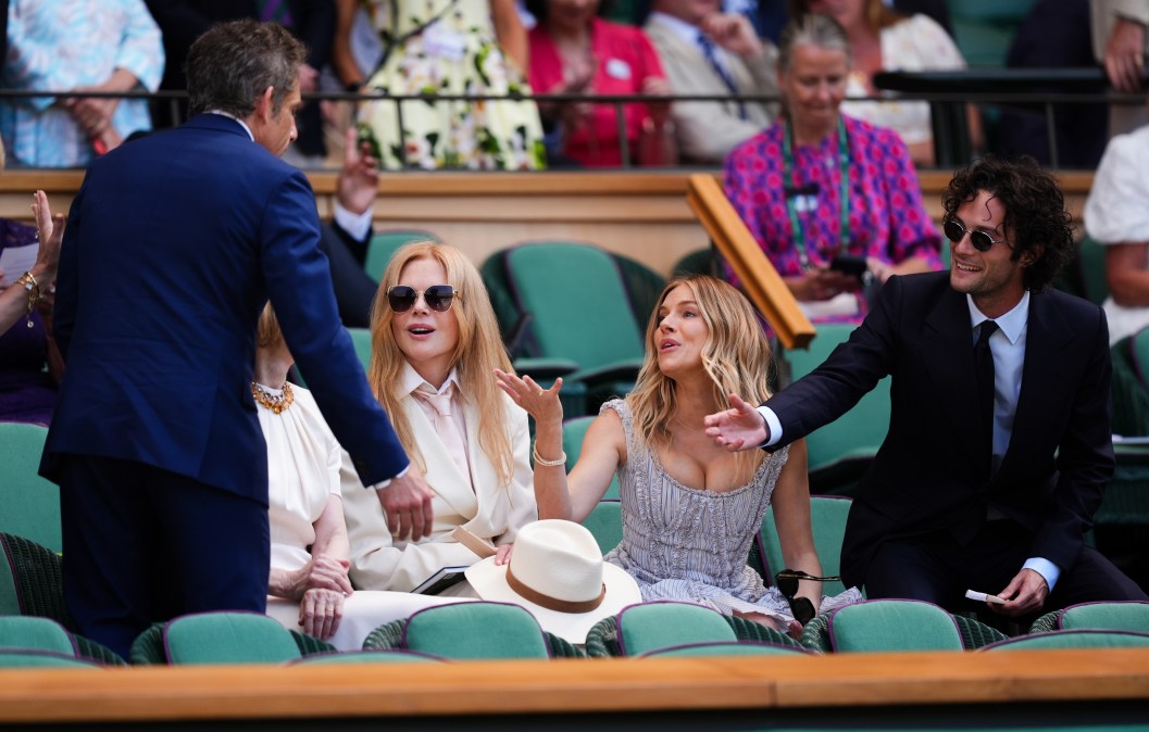 Nicole Kidman, Dame Anna Wintour and Sienna Miller with Ben Stiller (left) 