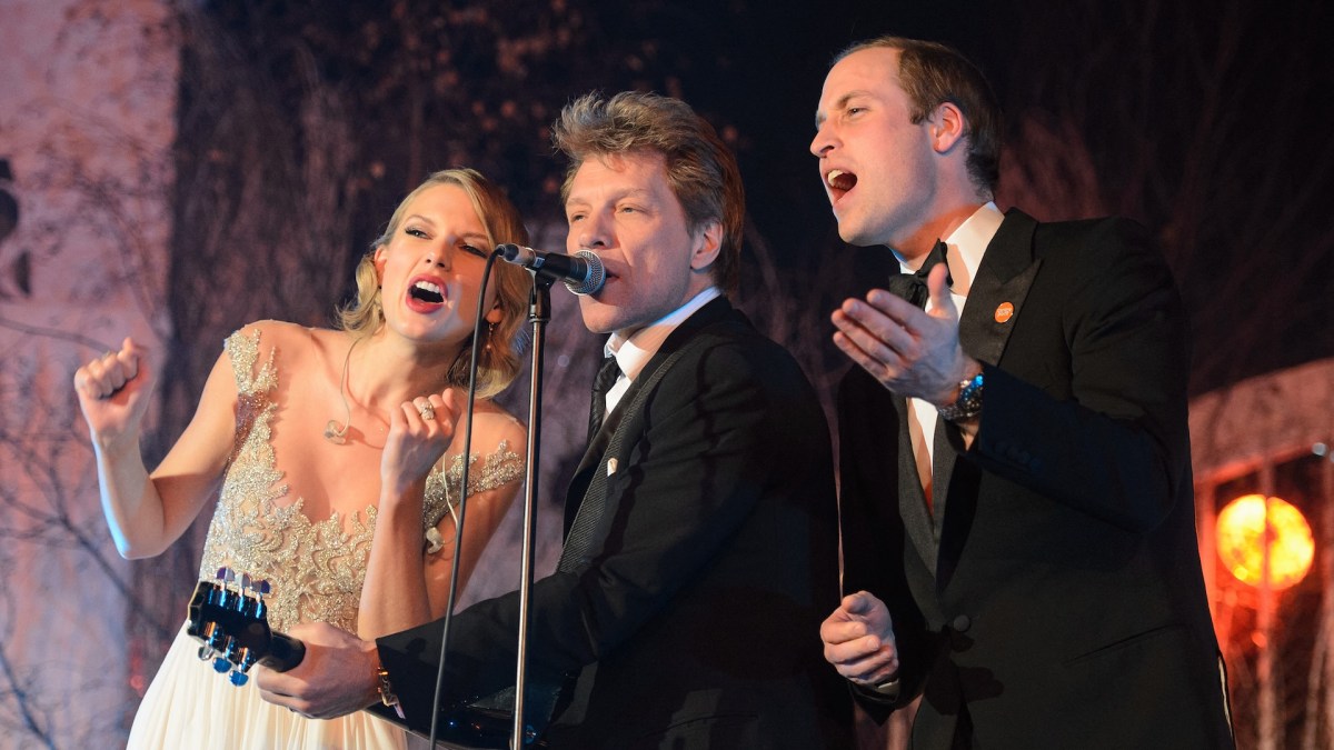 Taylor Swift, Jon Bon Jovi and Prince William singing at Kensington Palace