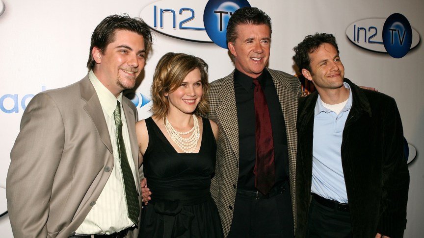 Alan Thicke and 'Growing Pains' cast.