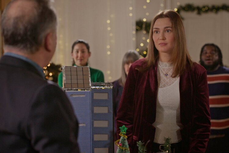 Katherine Barrell in Hallmark's "O Little Christmas Market"