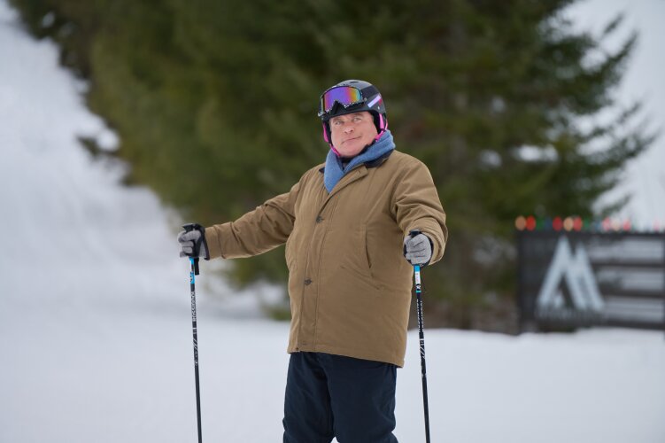 Hallmark's "Snowbound for the Holidays"