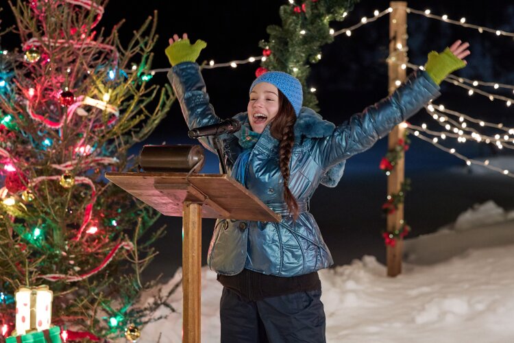 Hallmark's "Snowbound for the Holidays"