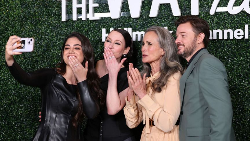 The Way Home Cast