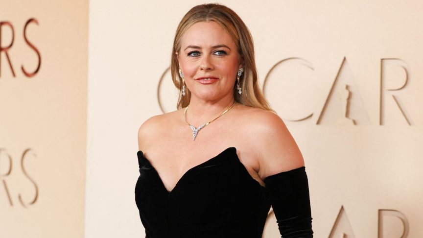 Alicia Silverstone
