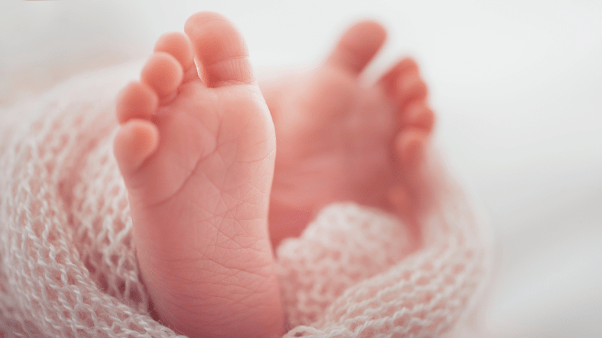 baby feet