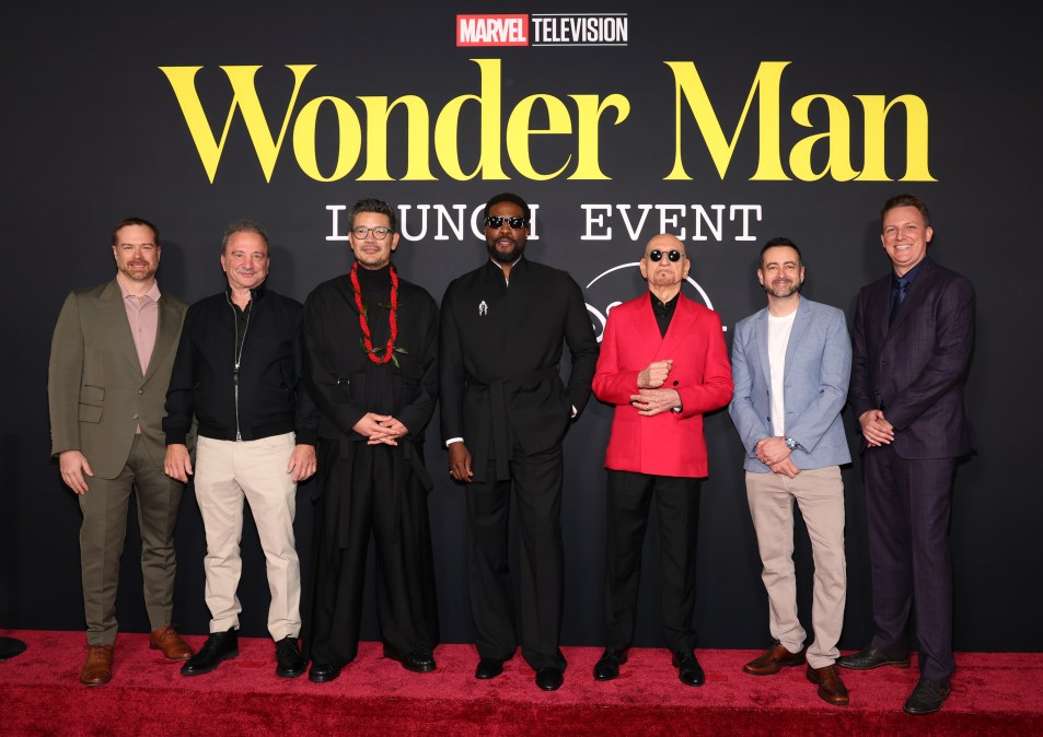 Wonder man cast and crew
