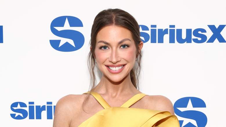 Stassi Schroeder smiles while posing at the SiriusXM Studios in New York City.