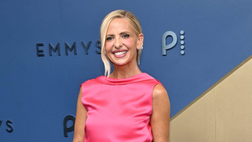 Sarah Michelle Gellar at the 78th Emmy Awards.