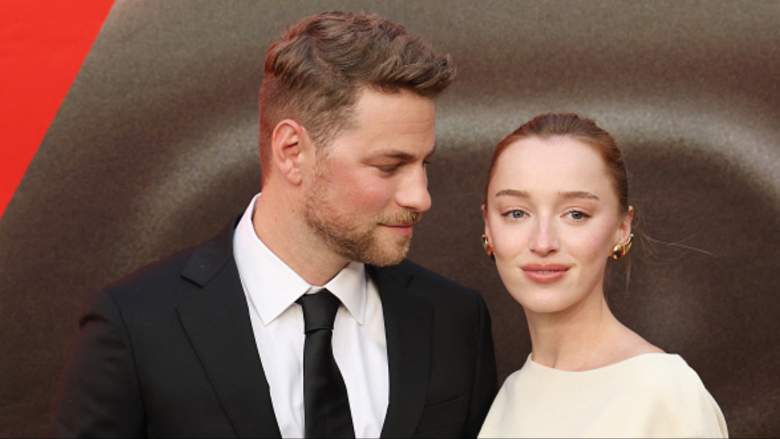 Phoebe-Dynevor-Cameron-Fuller
