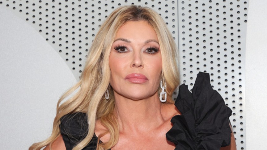 brandi-glanville-social-life