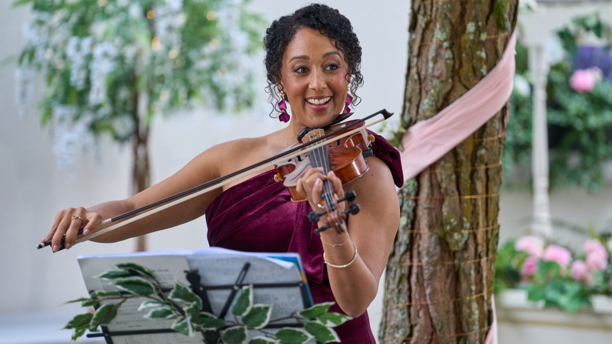 Tamera Mowry-Housley